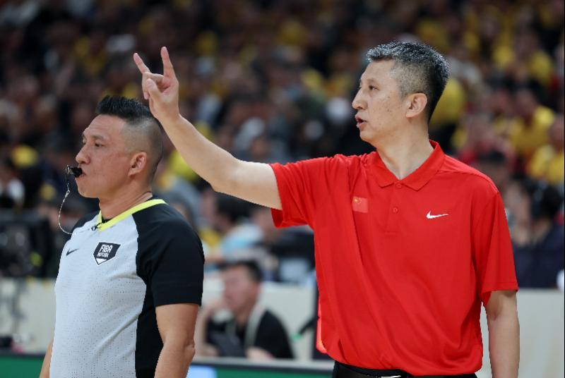 华体会体育入口-中国男篮公布最新集训名单，赵睿余嘉豪等回归备战世预赛