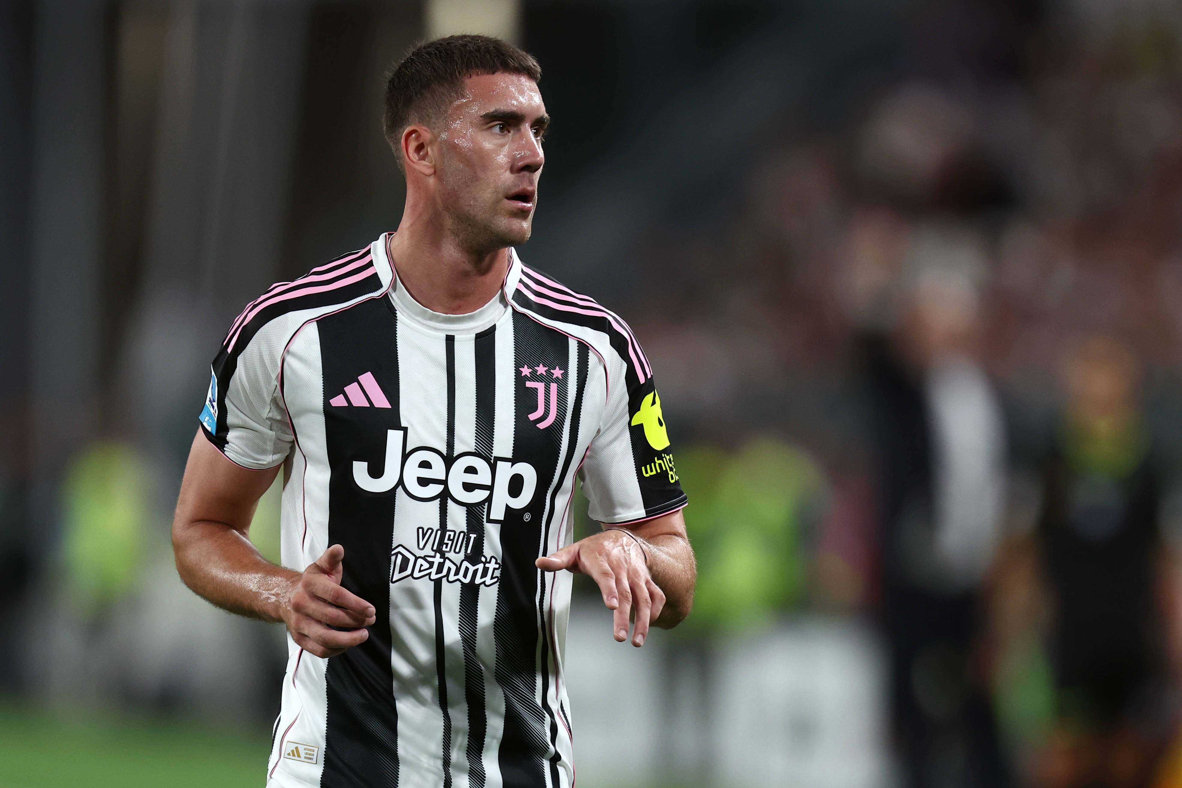 华体会app下载-米体：弗拉霍维奇小腿肌肉拉伤，预计将缺席三周至一个月时间